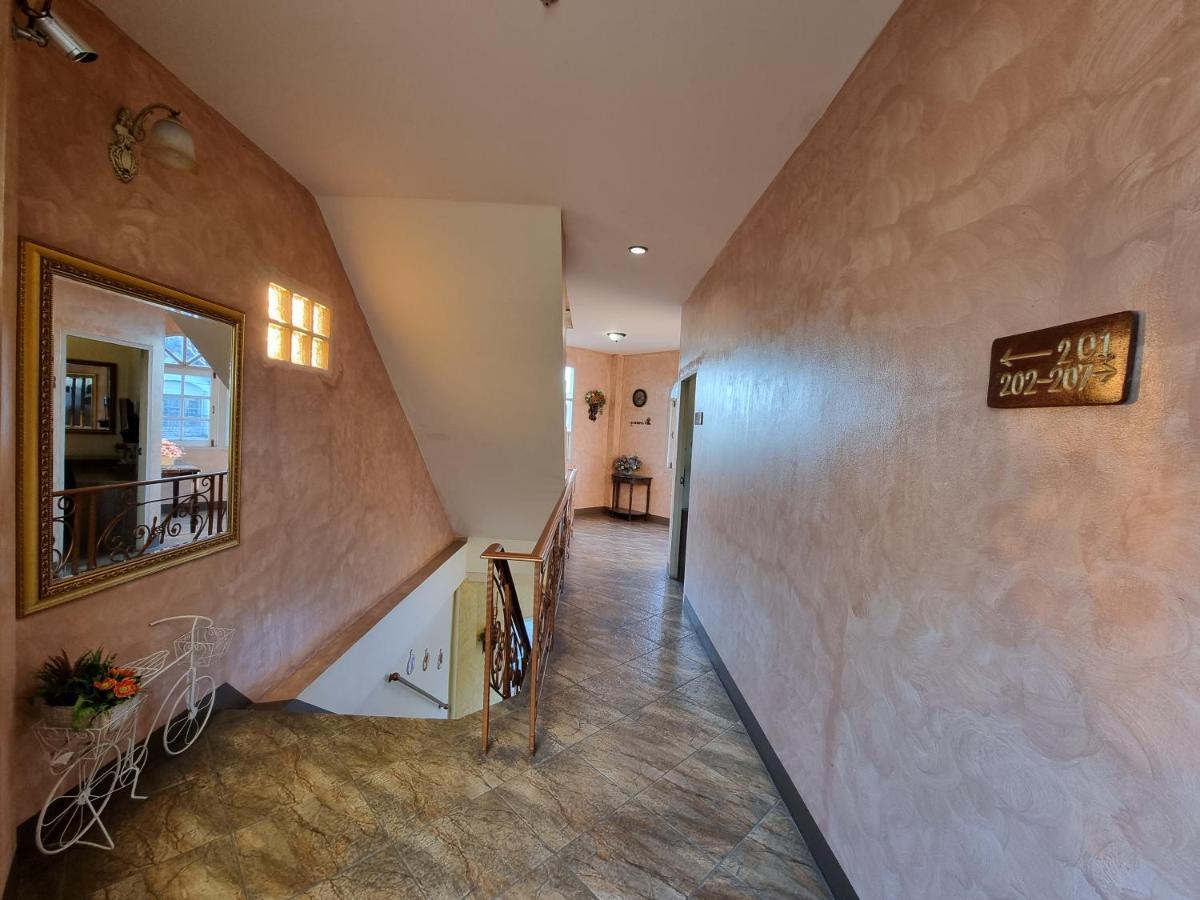 Kireeya Villa ペッチャブリー エクステリア 写真