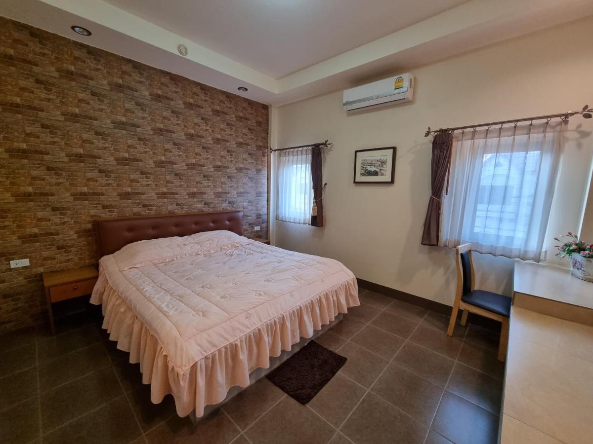 Kireeya Villa ペッチャブリー エクステリア 写真